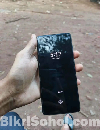 Samsung A71 5G.  8/128